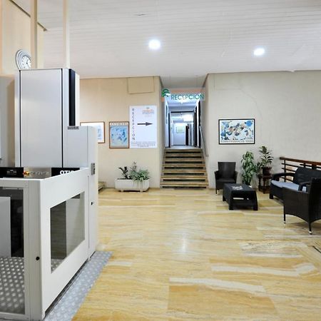 Almuñécar Apartamentos Chinasol מראה חיצוני תמונה